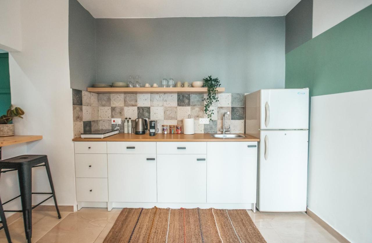 The Green Apartment Ларнака Екстериор снимка